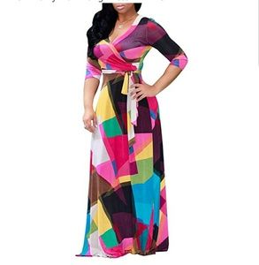 Plus Size Women's V-neckline Graffiti Dress